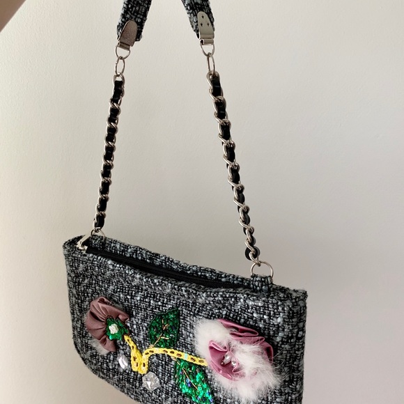 Purse - Picture 3 of 6